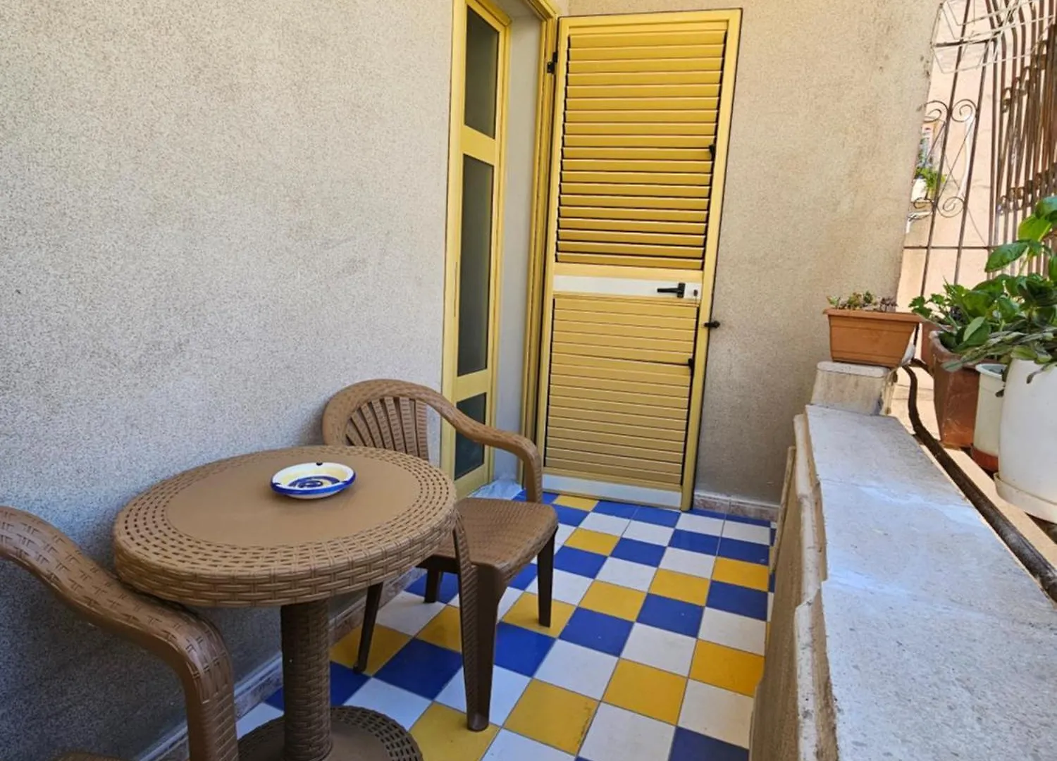 Spacious & Relaxing Home With Free Parking Vlore 0*,  Albania